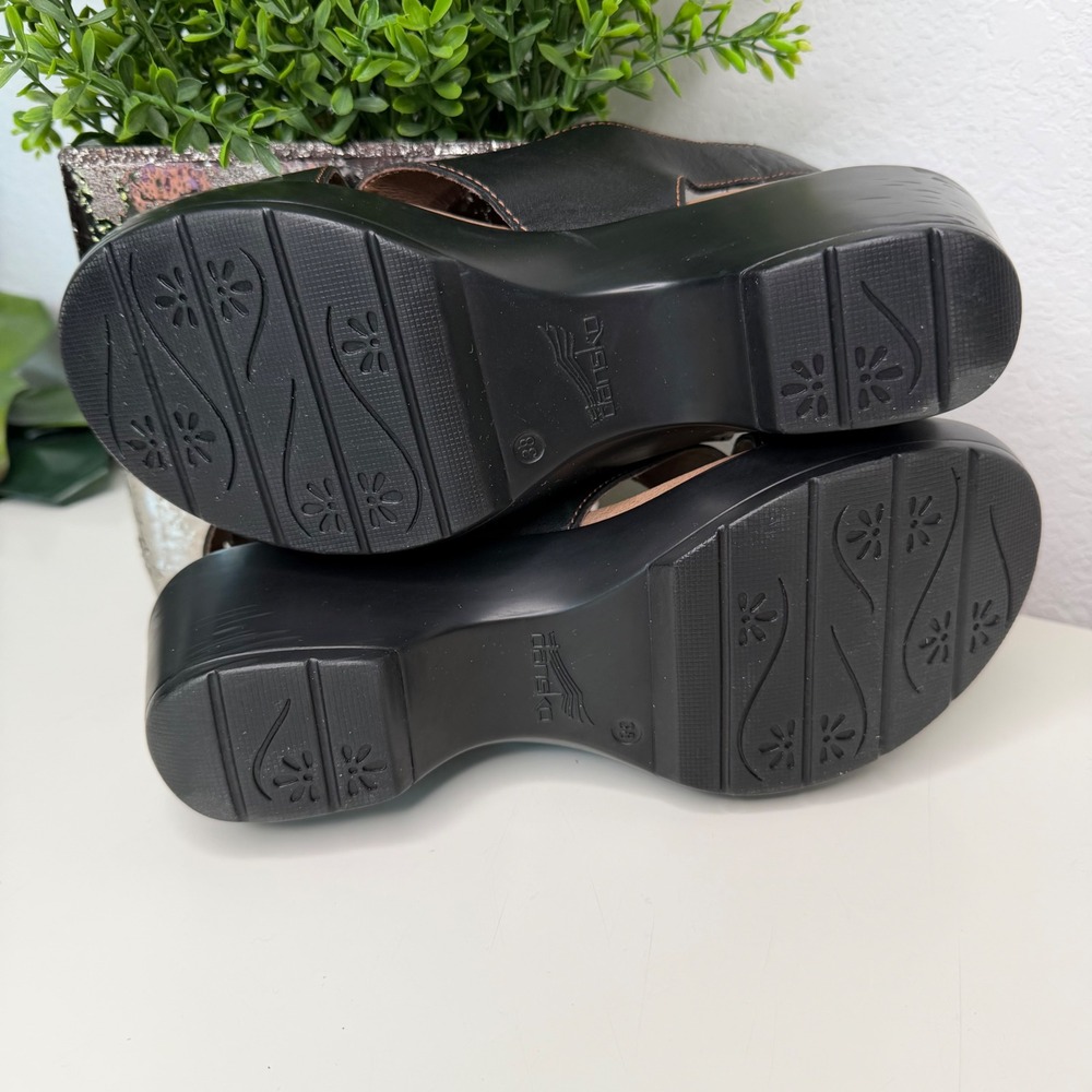 Dansko Jacinda Wedge Sandals Black Leather Cross Strap Comfort Boho 38EU/7.5-8US - Picture 7 of 11